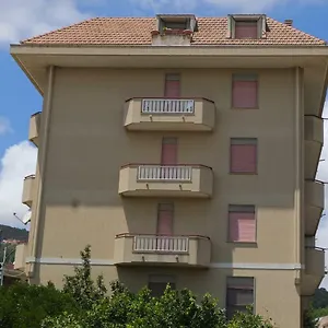 Estia Italia