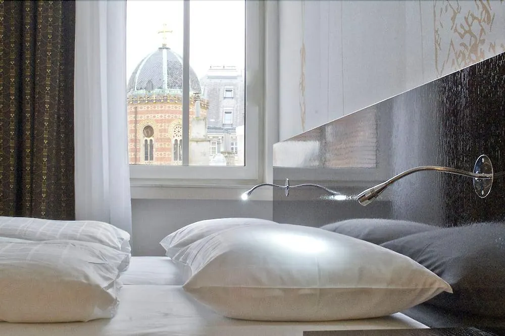 **** Hotel Alma Boutique-Hotel Vienna Austria